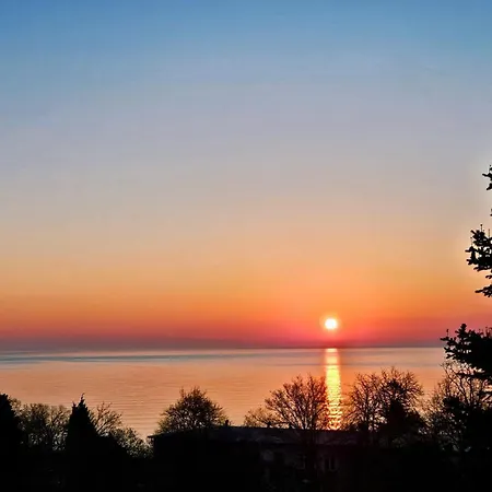 Exclusive Sea View Free Wifi & Pool * Святые Константин и Елена