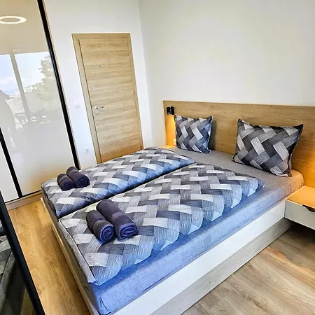 Exclusive Sea View Free Wifi & Pool Апартаменты *